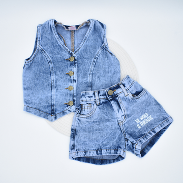 Conjunto de Short y Chaleco en Denim