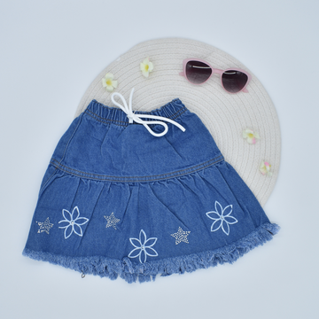 Falda con Estampado de Flores y Estrellas con Apliques Brillantes