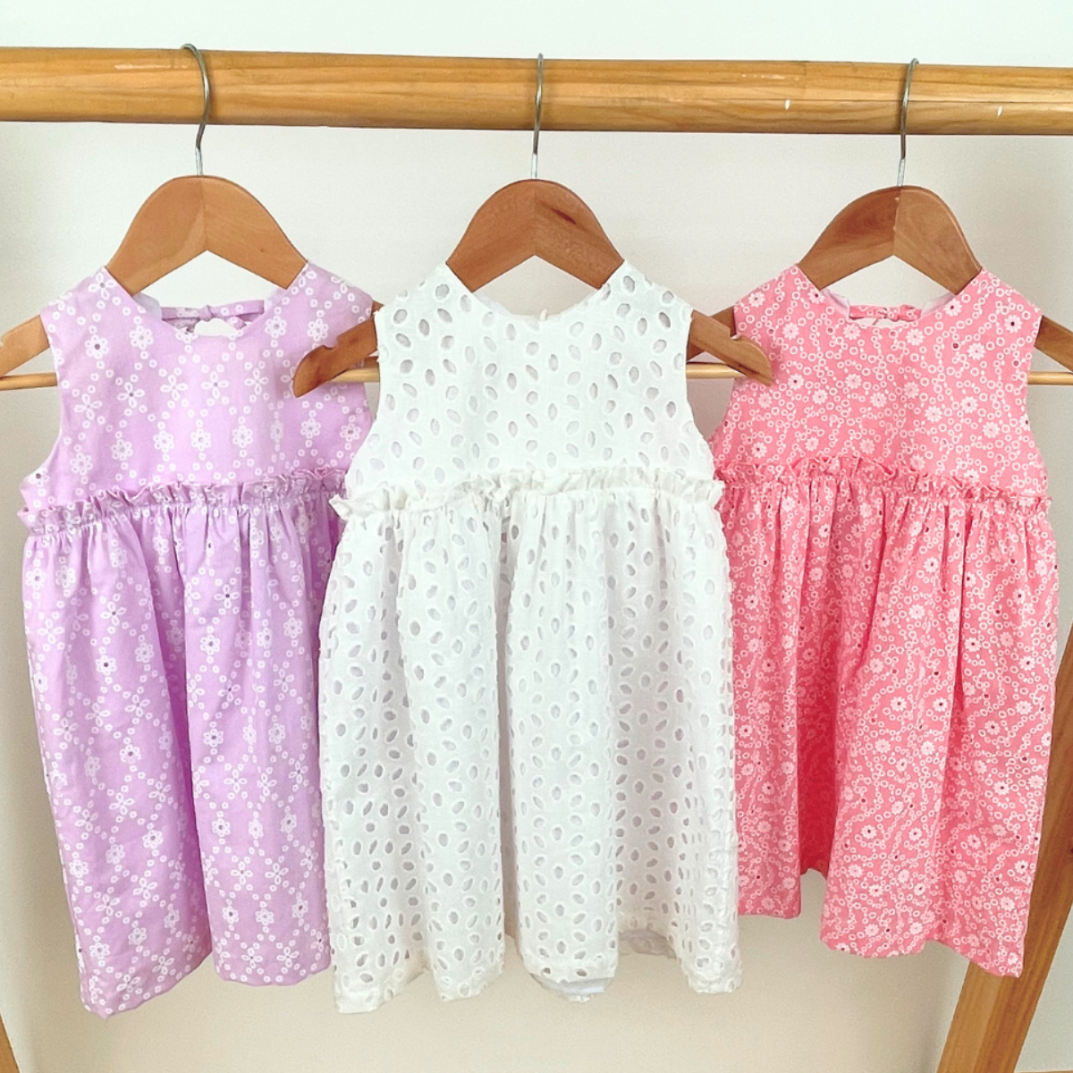 Vestido Casual – Estampados Tiernos y Colores Vibrantes
