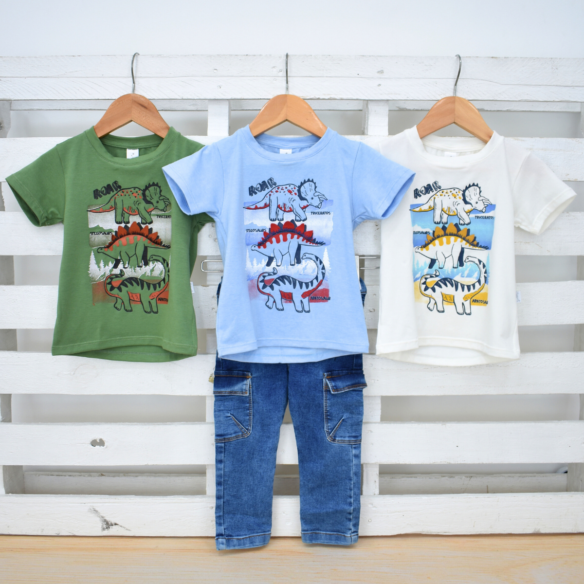 Conjunto Denim y Camiseta Dinosaurios
