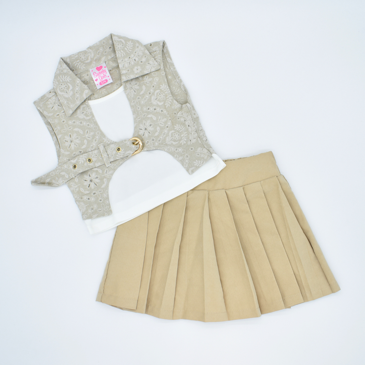 Conjunto Fashion con Chaleco y Falda Plisada