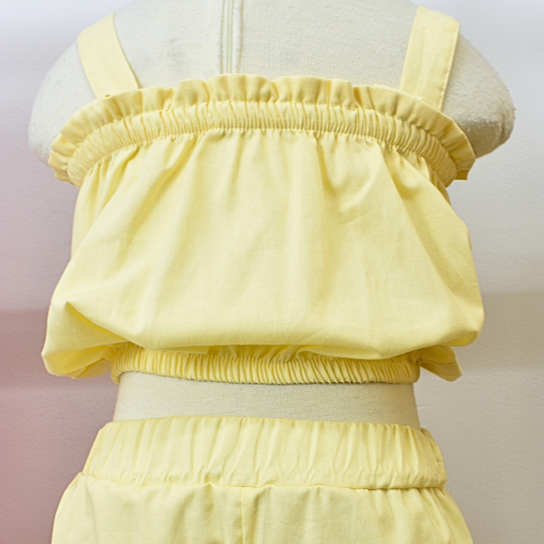 Conjunto De Dos Piezas En Resorte