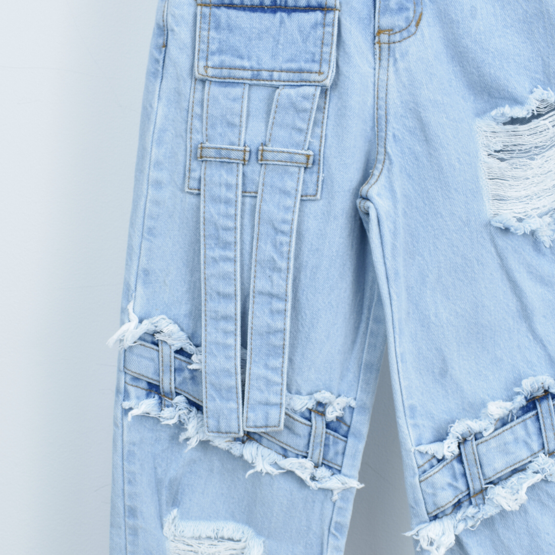 Jean Tipo Cargo con Desgastes