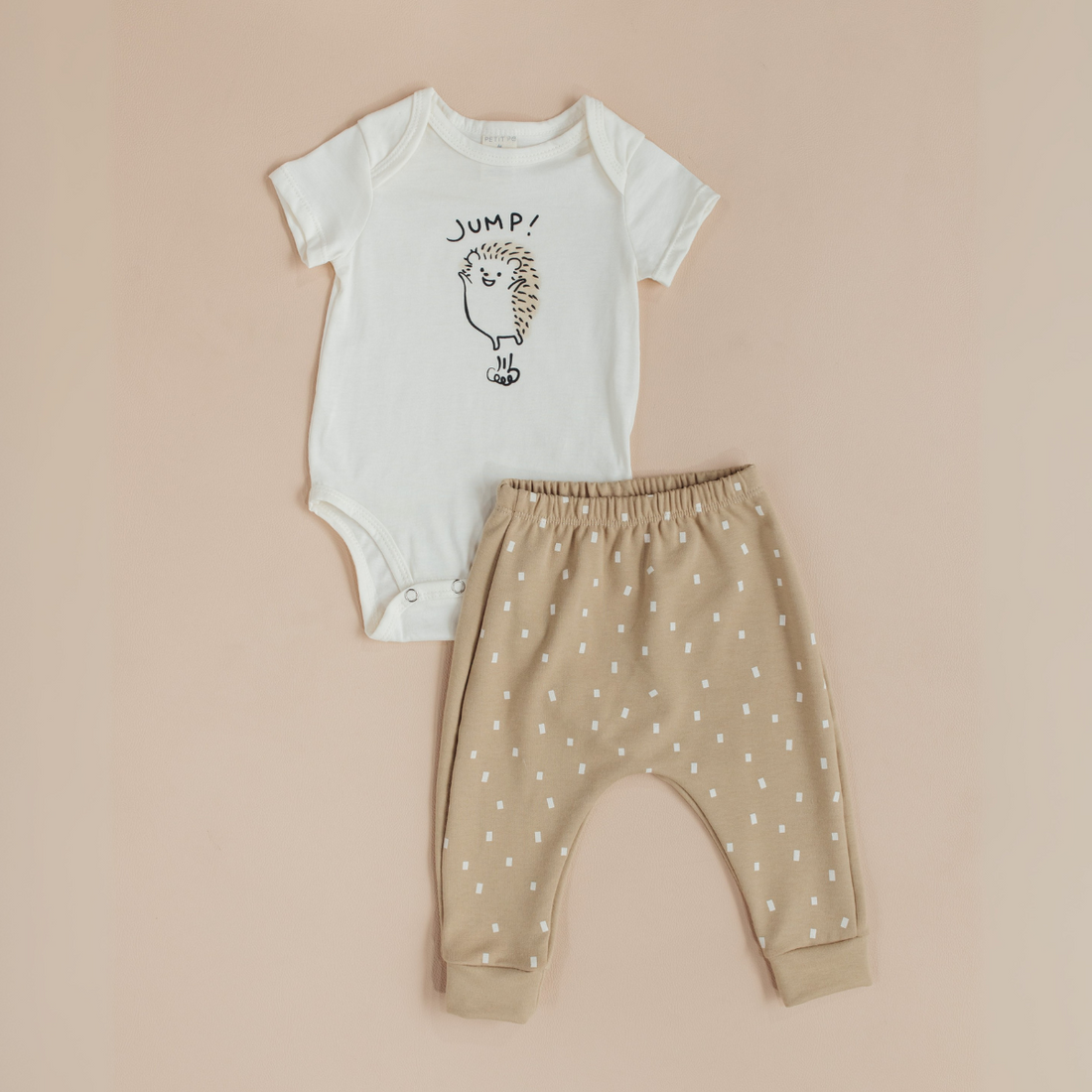 Conjunto de Bebé con Estampado "jump!"