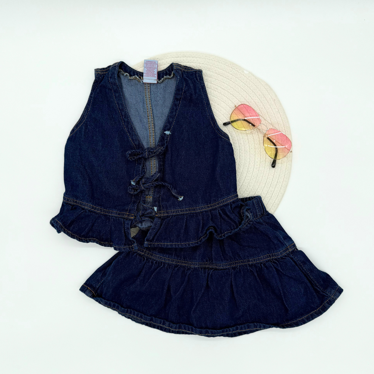 Conjunto de Mezclilla para Niña – Estilo y Comodidad para Cada Aventura